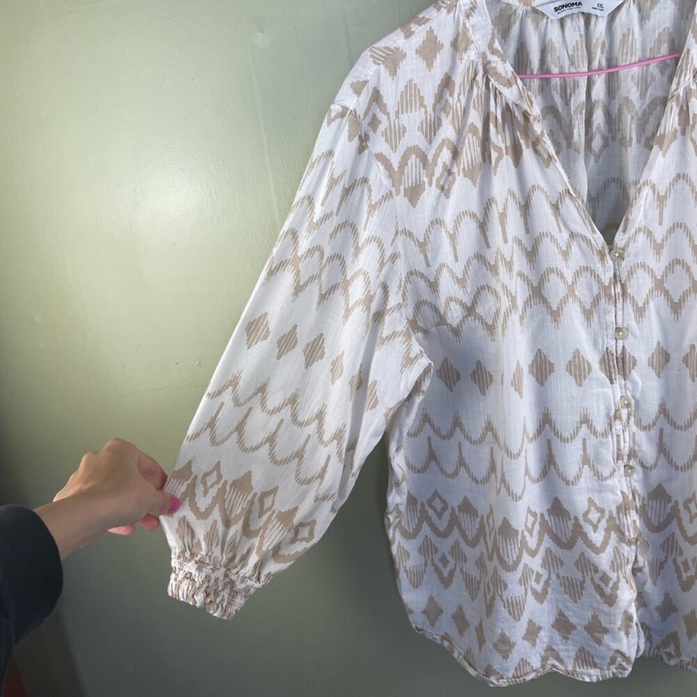 Sonoma printed gauze v-neck button down blouse - Picture 5 of 6